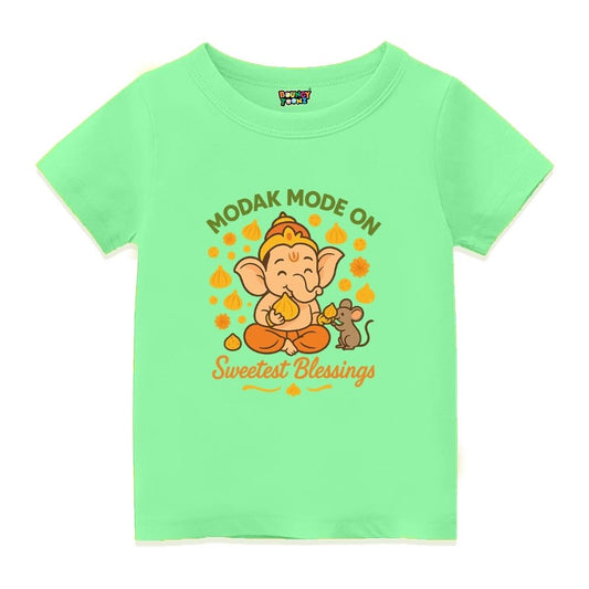 Mintgreen t-shirt with Ganesh illustration and text 